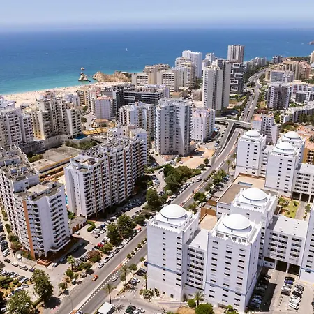 Da Rocha Modern 1 Bed